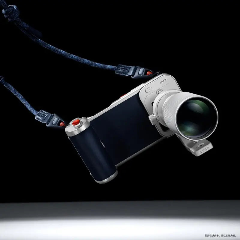 HONOR Magic9 Pro Max Photography Master Kit in Shadow Black, assembled camera kit front three-quarter view